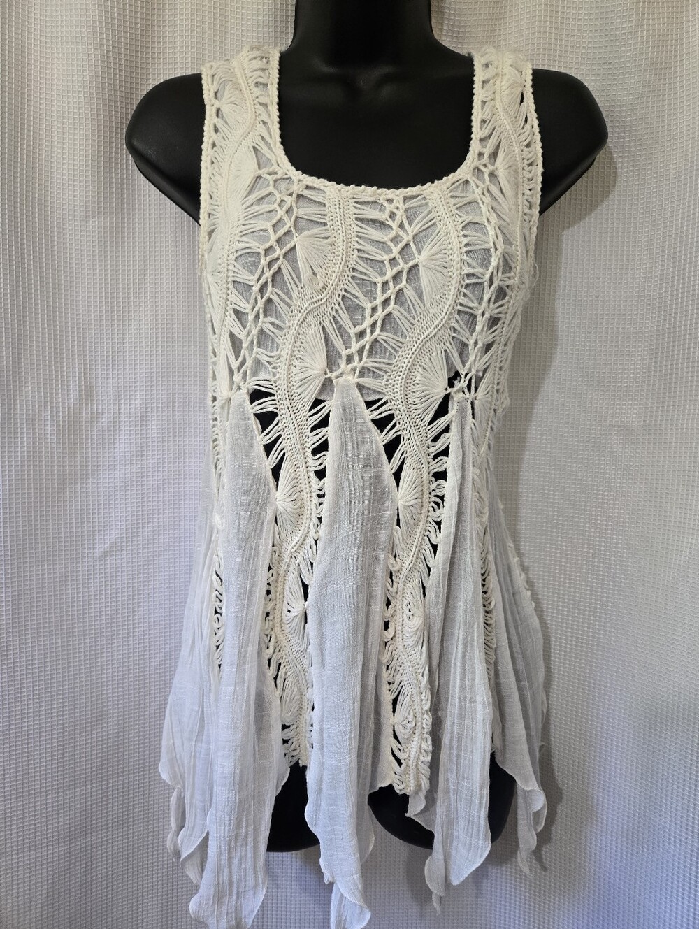Women's White Crochet Tank Top - Boho Sleeveless Tunic